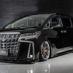 アルファード30系はカスタムがお似合い！